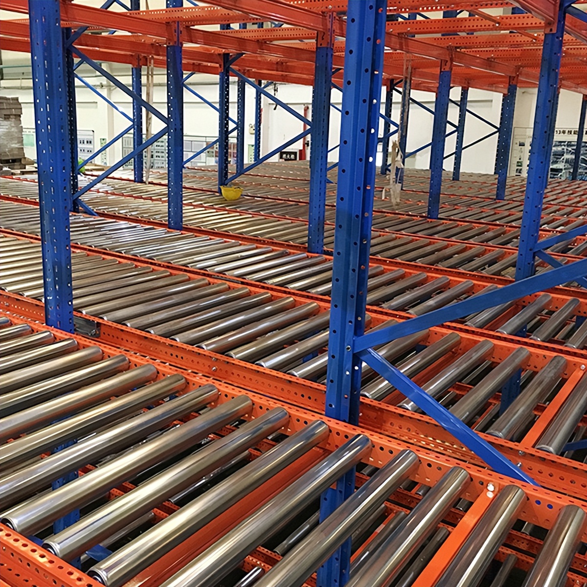 pallet flow racking roller conveyor ناقل أسطوانة تدفق البليت