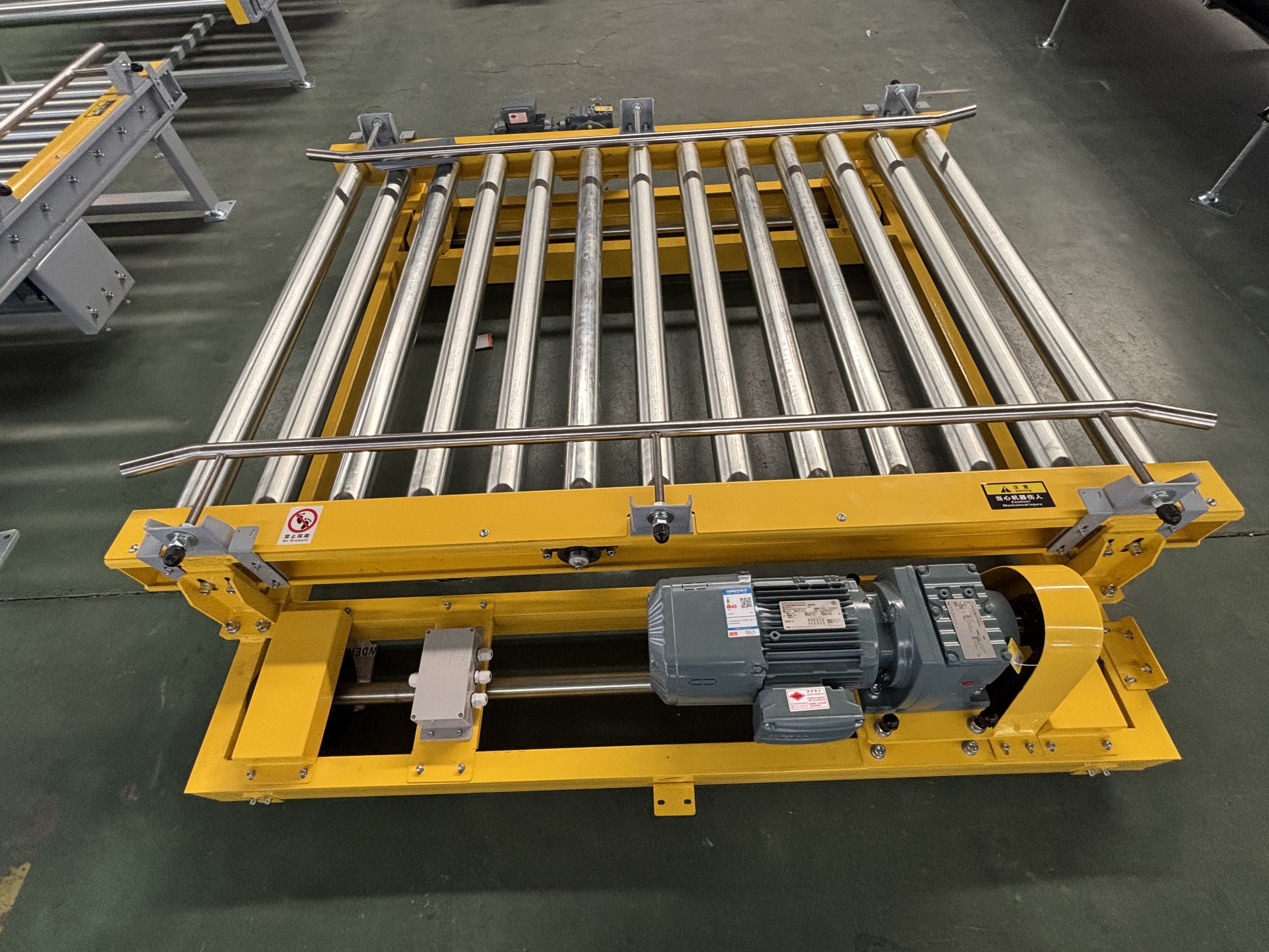 RGV Pallet Roller Conveyor
