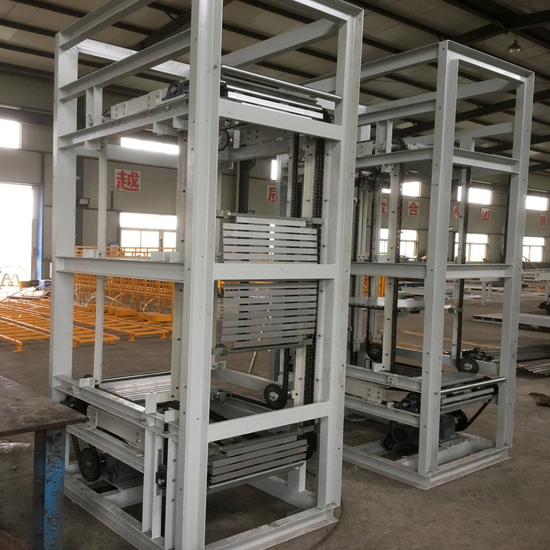 مصعد عمودي مستمر