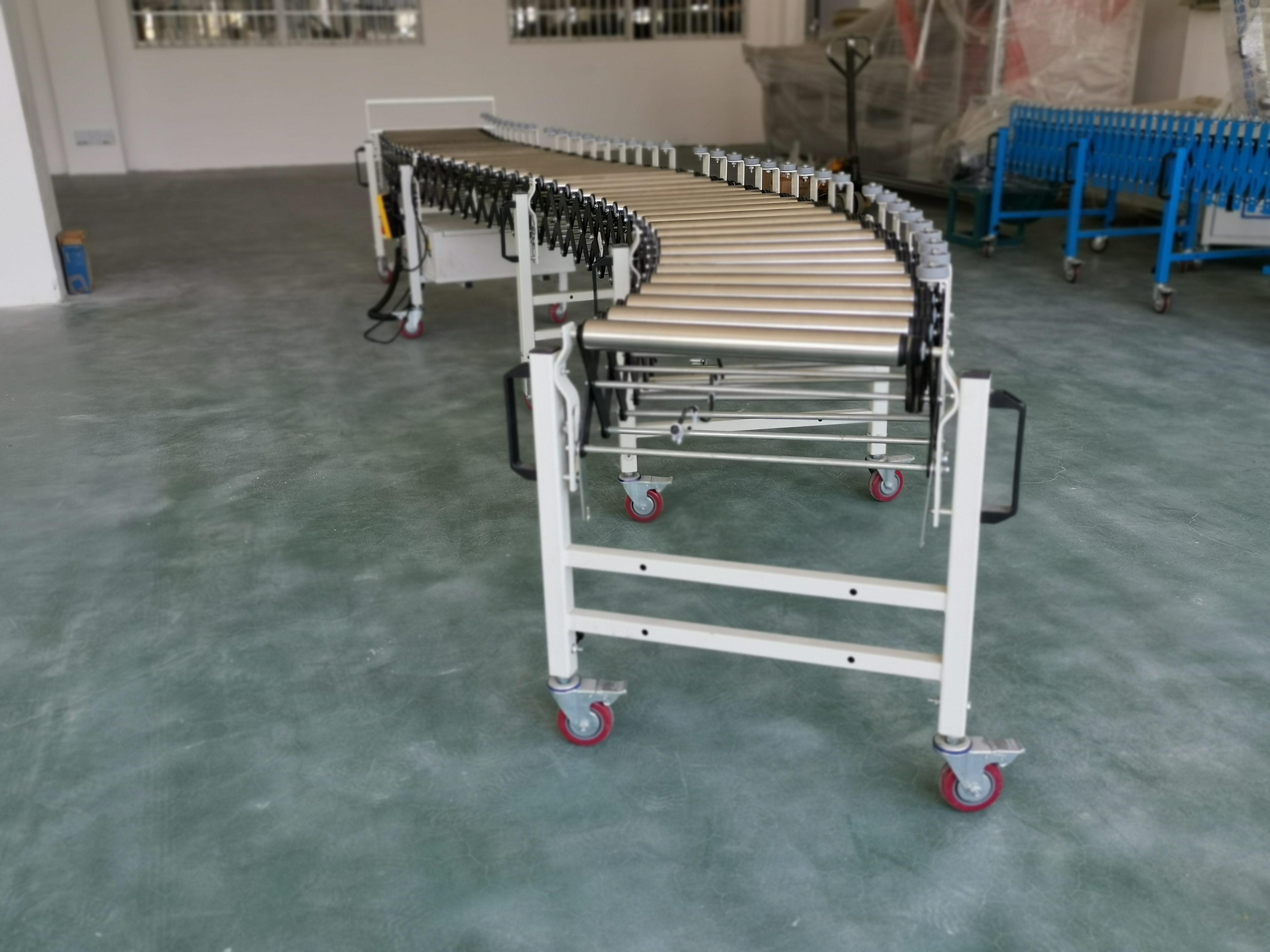 ناقل أسطوانة مرن مع الحارس الجانبي